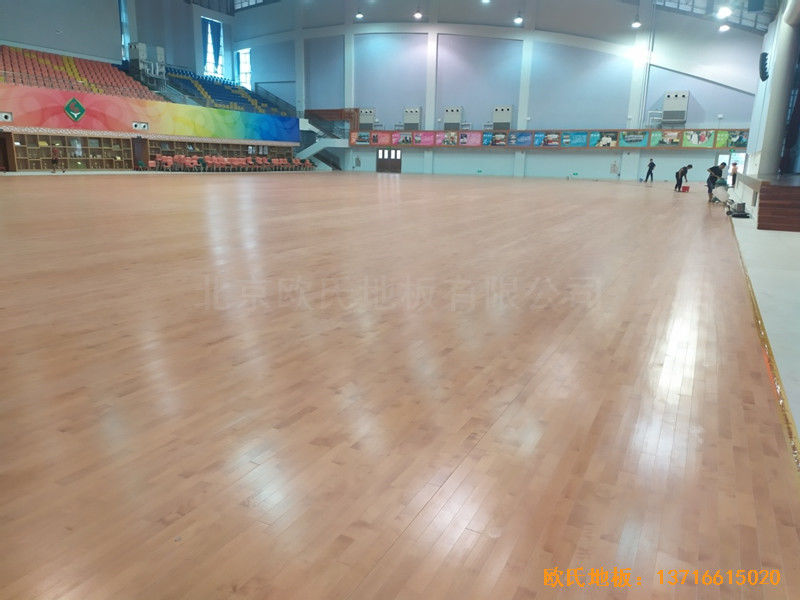 廣州廣東實驗中學體育館運動地板鋪裝案例4