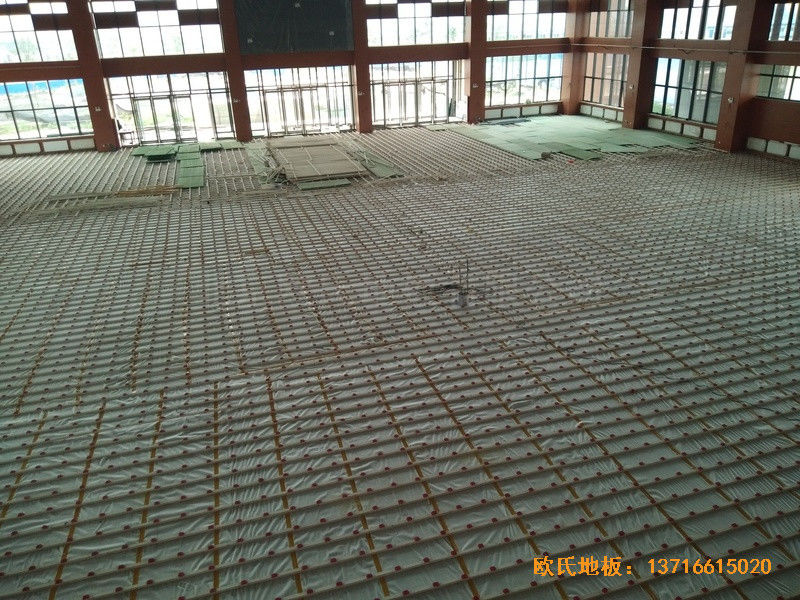 河北工程大學新校區籃球館體育地板施工案例2