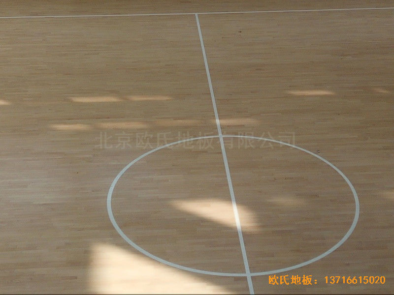洛陽伊水小學籃球館運動木地板鋪設案例2