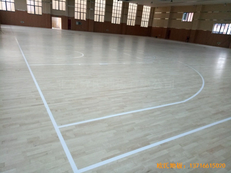 浙江臺州路北街道籃球館運動地板鋪設案例5