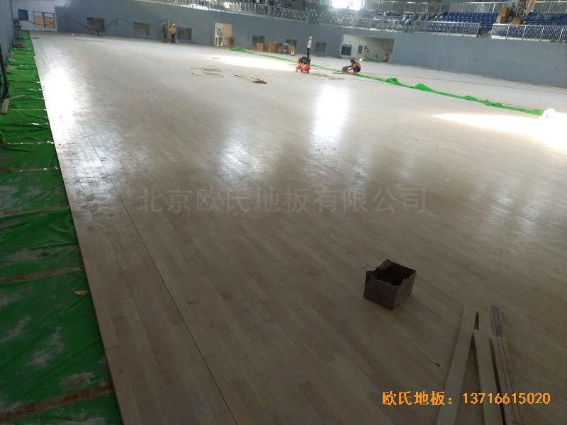 湖南黃花坪體育館運動地板鋪裝案例3
