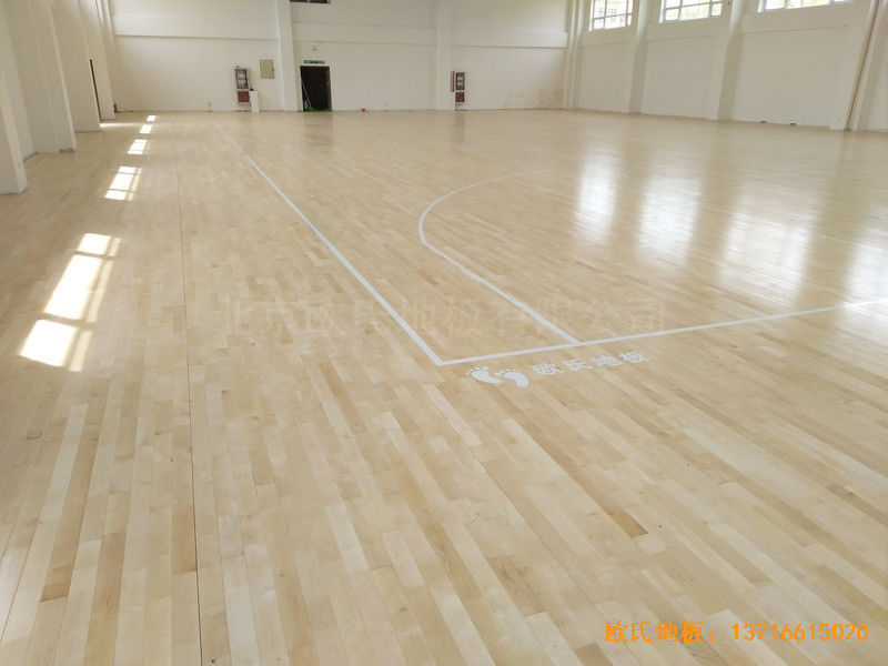 南京浦口黨校籃球館體育地板施工案例4