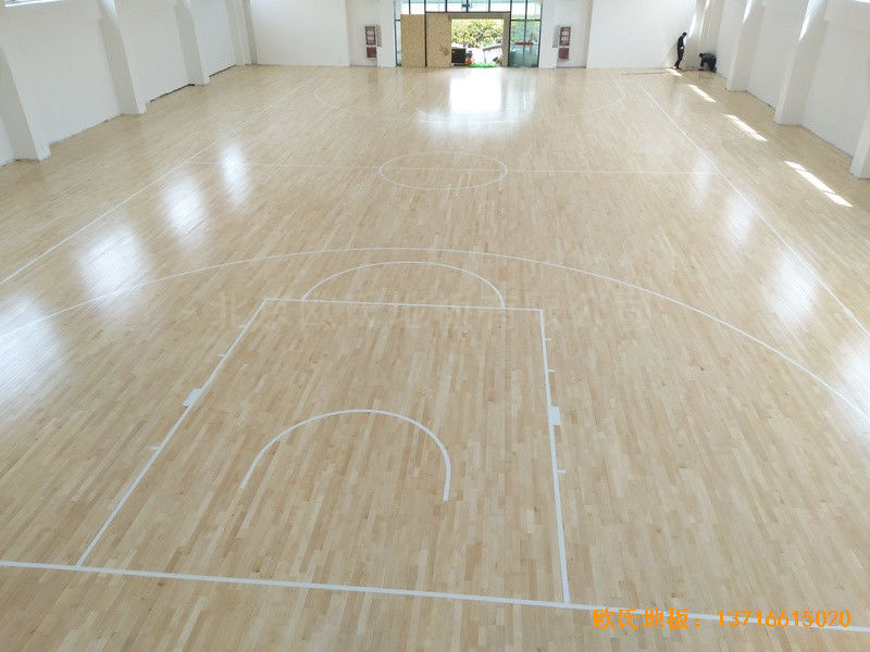 南京浦口黨?；@球館體育地板施工案例5