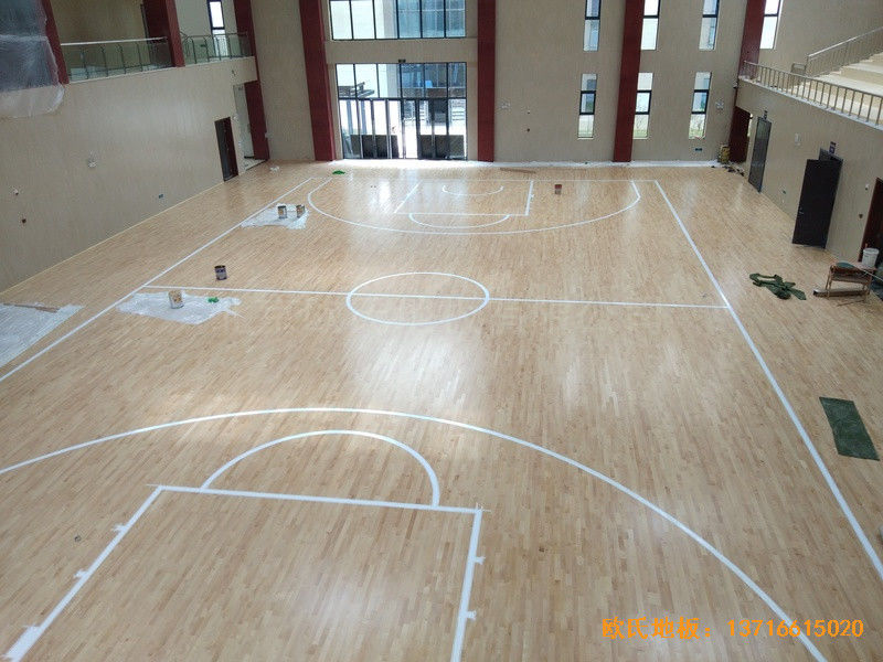 南充特戰訓練基地籃球館運動木地板鋪裝案例5
