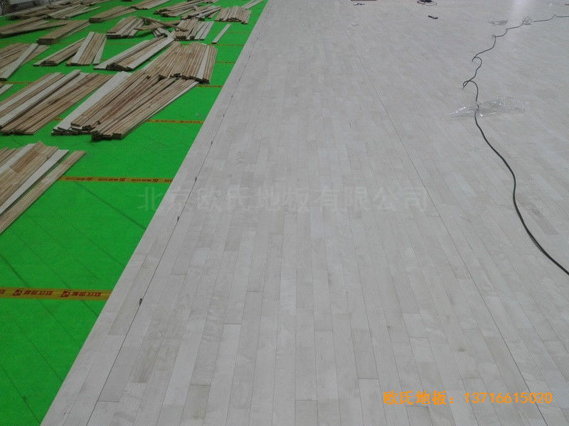 吉林國電雙遼發電廠體育館體育地板安裝案例2
