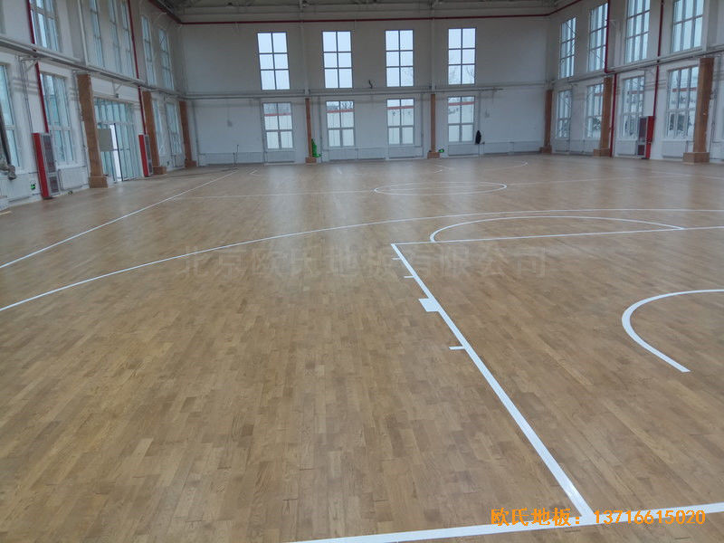 天津西青區梨園監獄籃球館運動木地板安裝案例5