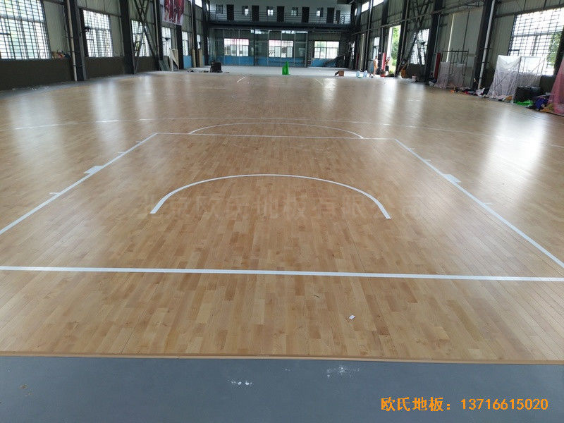 安微淮南開發區籃球館運動地板施工案例0