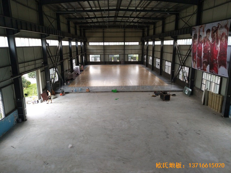 安微淮南開發區籃球館運動地板施工案例3