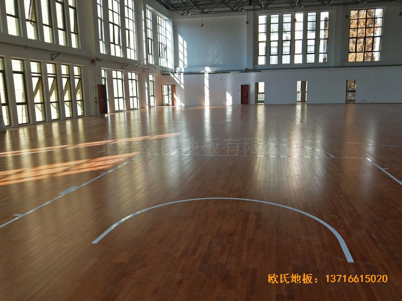 安徽上派學區中心學校籃球館運動木地板施工案例5