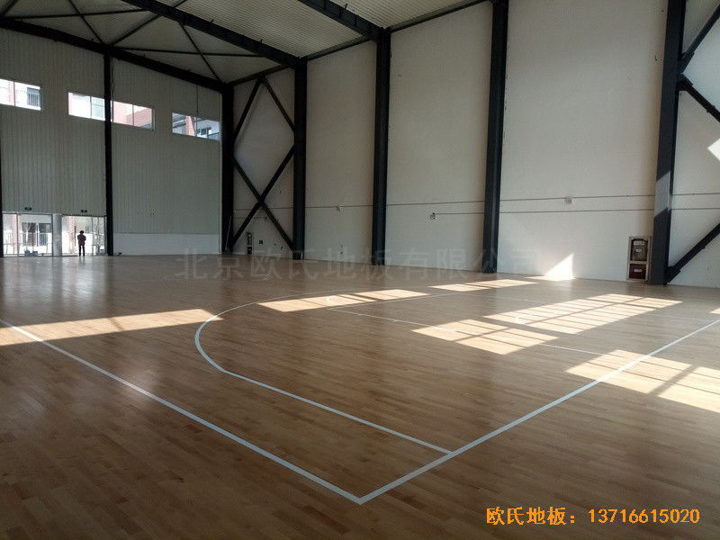 安徽太陽城小學體育館運動木地板施工案例0