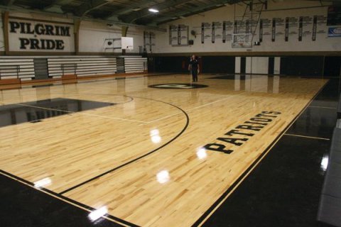 籃球場(chǎng)館挑選運(yùn)動(dòng)木地板，需掌握這幾個(gè)技巧