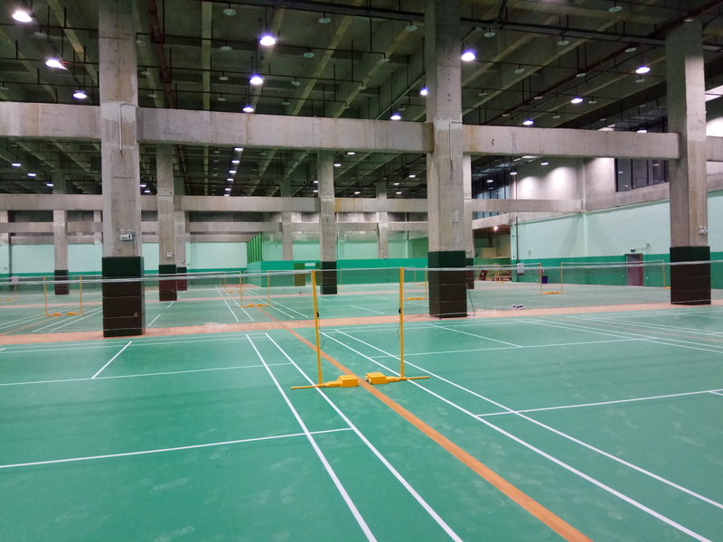 重慶市九龍坡區友動力羽毛球木地板施工案例
