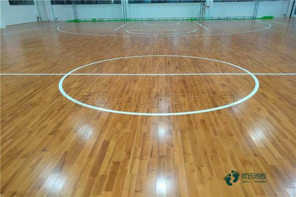 國產運動籃球木地板施工流程2