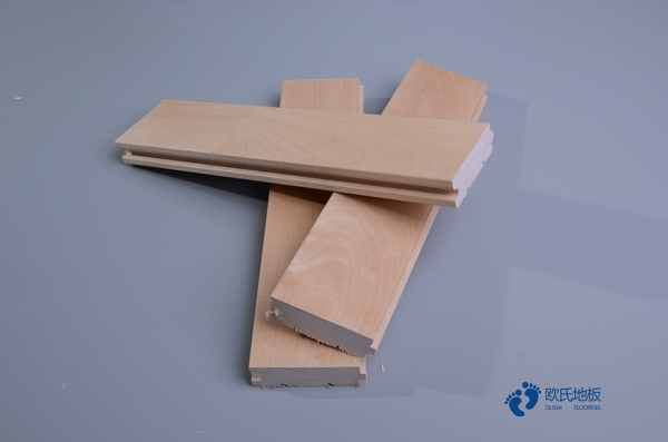 學(xué)校運(yùn)動籃球木地板施工價格
