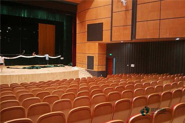 柞木運(yùn)動籃球木地板施工價(jià)格