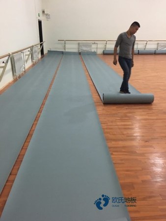 籃聯認證楓木籃球木地板優點1